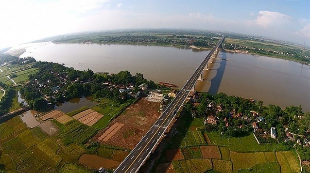 Toàn cảnh khu đô thị Sông Hồng, Sông Đuống