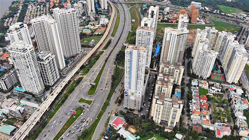 Thị trường bất động sản đang trong tình trạng trầm lắng nhưng tổng thu nhà, đất trong 11 tháng qua của năm vẫn tăng 40%