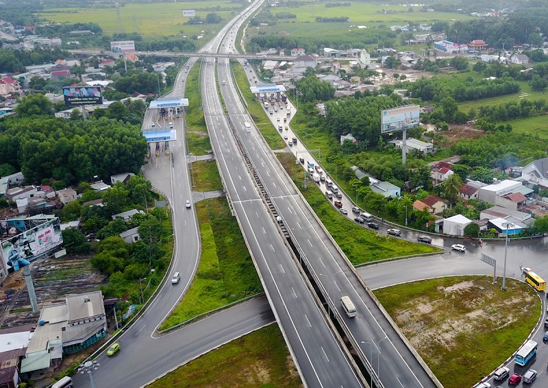 đề xuất ý tưởng quy hoạch khu vực 50.000 ha dọc tuyến cao tốc Bảo Lộc - Liên Khương