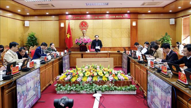 Phó Chủ tịch UBND tỉnh Lạng Sơn Lương Trọng Quỳnh chủ trì cuộc họp.