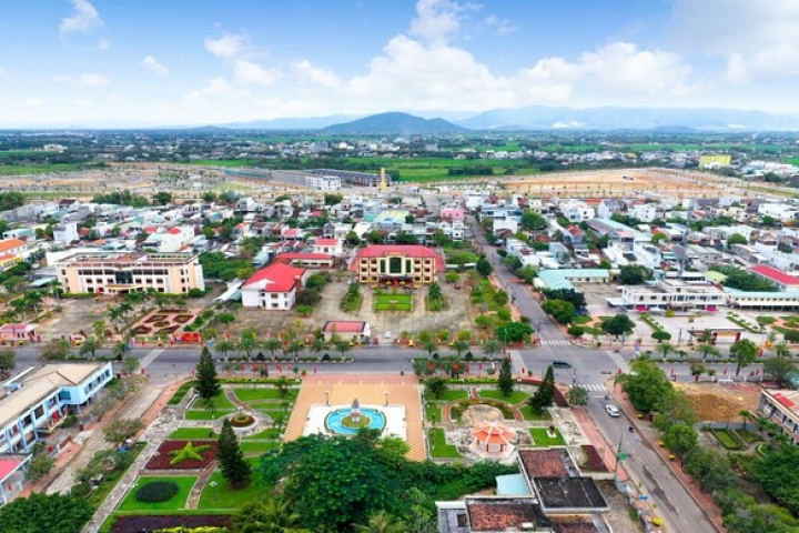 dự án phải đảm bảo tuân thủ các chỉ tiêu sử dụng đất UBND tỉnh đã phân bổ