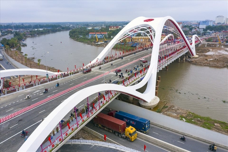 Thời hạn hoạt động của dự án là 50 năm kể từ ngày nhà đầu tư được UBND Thành phố giao đất, cho thuê đất