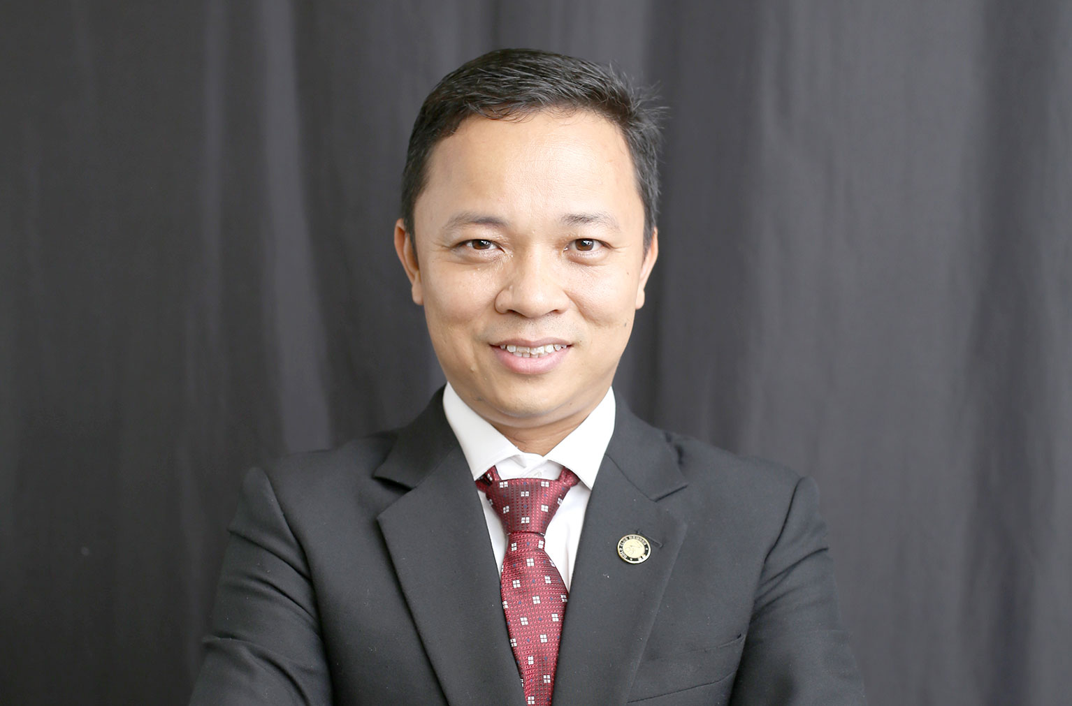 Ông Phạm Văn Nam, chuyên gia đào tạo kinh doanh bất động sản