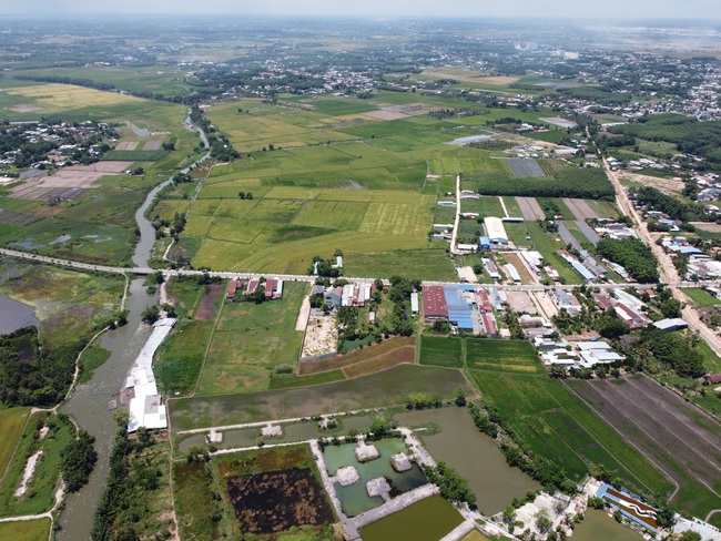 TP Dĩ An (Bình Dương) chi trả tiền bồi thường cho 43 hộ dân bị ảnh hưởng bởi dự án Vành đai 3 TPHCM với số tiền hơn 688 tỷ đồng. (Ảnh: Internet)