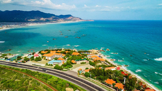 Ninh Thuận đang lên kế hoạch thành lập KKT Ven Biển phía Nam tỉnh, với diện tích dự kiến 43.000 ha, thuộc vào vùng kinh tế trọng điểm phía Nam của tỉnh.