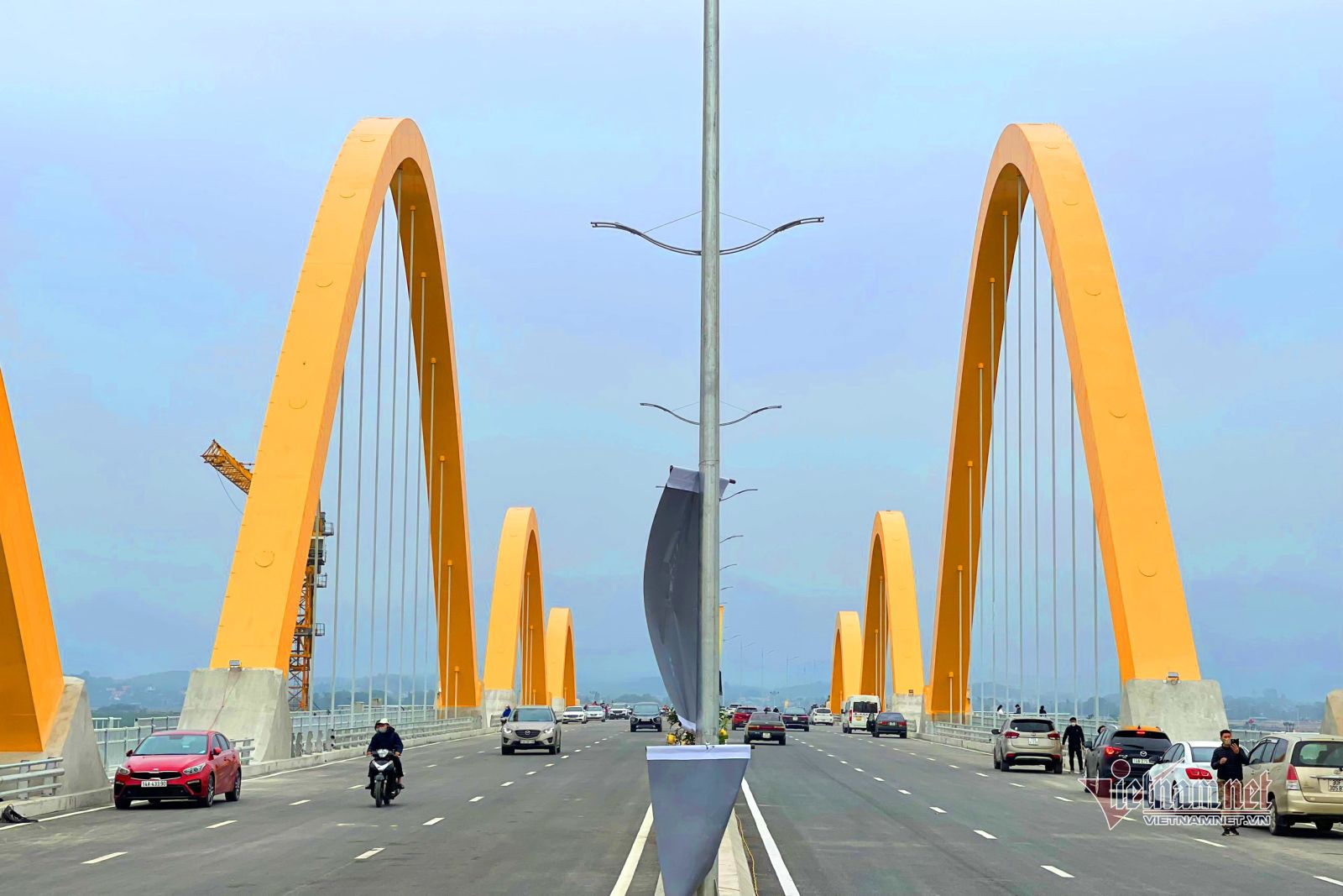 Cầu tình yêu (Quảng Ninh)