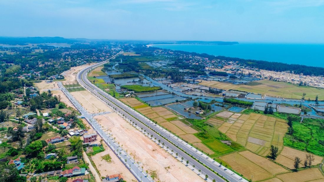 Bản tin bất động sản tuần qua (13/6 - 18/6): Bất động sản Khánh Hòa hạ nhiệt; Quảng Ngãi đang sôi động ở những khu vực nào?