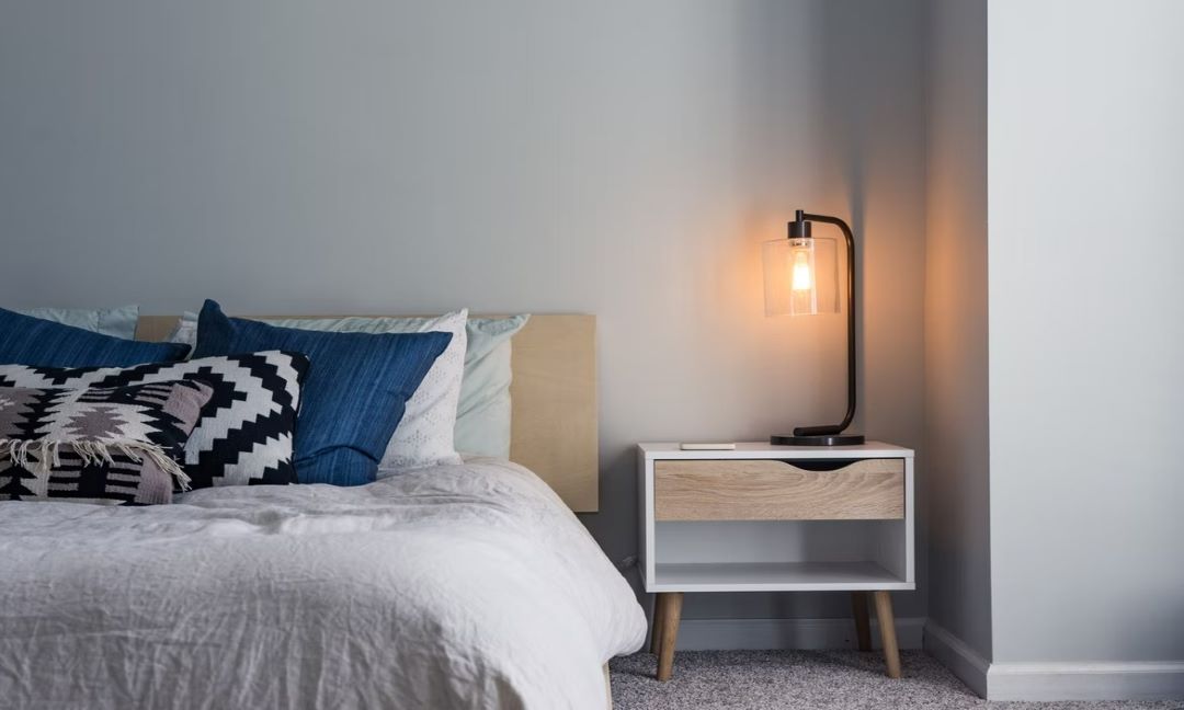 Những mẫu thiết kế phòng ngủ nhỏ đẹp mắt đầy đủ tiện nghi Những mẫu thiết kế phòng ngủ nhỏ đẹp mắt đầy đủ tiện nghi