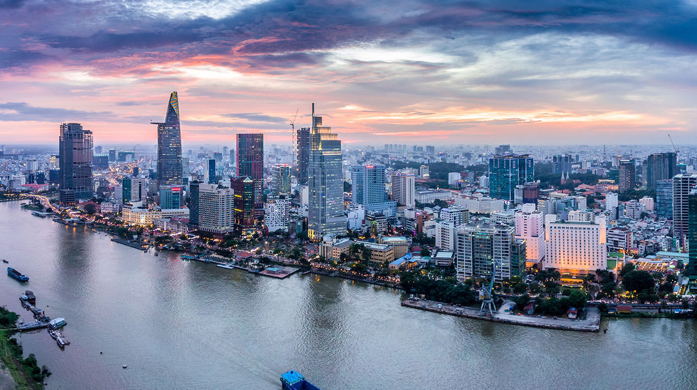 Khách hàng e ngại “xuống tiền” với đà lao dốc của thị trường Bất động sản