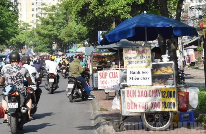 TP. HCM: Tính phí cho thuê vỉa hè và đường phố, dự thu 1.552 tỷ đồng/năm