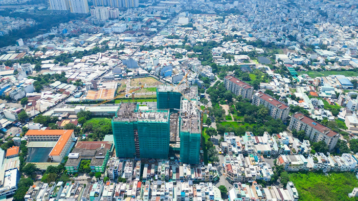 Doanh nghiệp bất động sản đua kích cầu cuối năm, người dân rục rịch “đi săn”