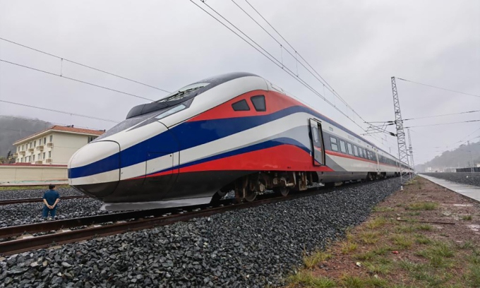 Bộ Kế hoạch & Đầu tư: Thế giới chưa có đường sắt 350 km/h chở khách và hàng