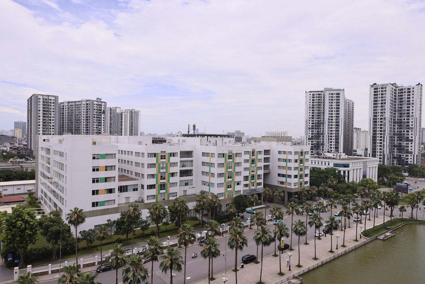 Nhà ở vừa túi tiền: Lối thoát cho thị trường bất động sản đang “đứng hình” Nhà ở vừa túi tiền: Lối thoát cho thị trường bất động sản đang “đứng hình”