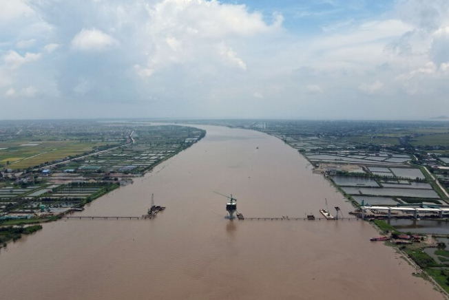 Ninh Bình xúc tiến đầu tư tuyến đường cảnh quan hơn 26km dọc sông Đáy, mở rộng không gian đô thị và phát triển dịch vụ ven sông Ninh Bình xúc tiến đầu tư tuyến đường cảnh quan hơn 26km dọc sông Đáy, mở rộng không gian đô thị và phát triển dịch vụ ven sông