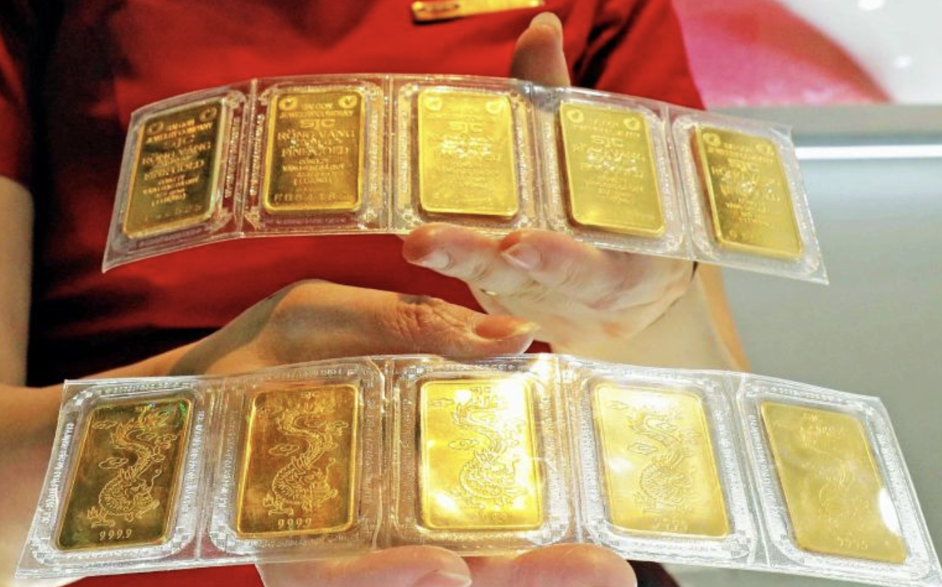 Giá vàng ngày 10/8: Xu hướng tăng mạnh nhờ chính sách tiền tệ và căng thẳng địa chính trị Giá vàng ngày 10/8: Xu hướng tăng mạnh nhờ chính sách tiền tệ và căng thẳng địa chính trị