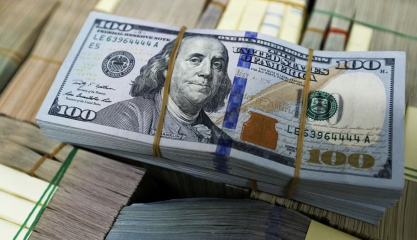 Tỷ giá USD hôm nay 20/8: Biến động bất định trên nhiều kênh giao dịch Tỷ giá USD hôm nay 20/8: Biến động bất định trên nhiều kênh giao dịch