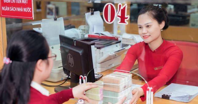 Lãi suất ngân hàng ngày 21/8: “Cuộc đua” hút vốn nóng, lãi suất kịch trần nhưng kèm điều kiện đặc biệt