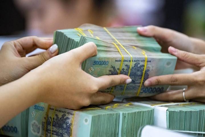 Lãi suất ngân hàng hôm nay 29/8: Kỳ hạn ngắn “bứt phá”, vượt mức 6%/năm