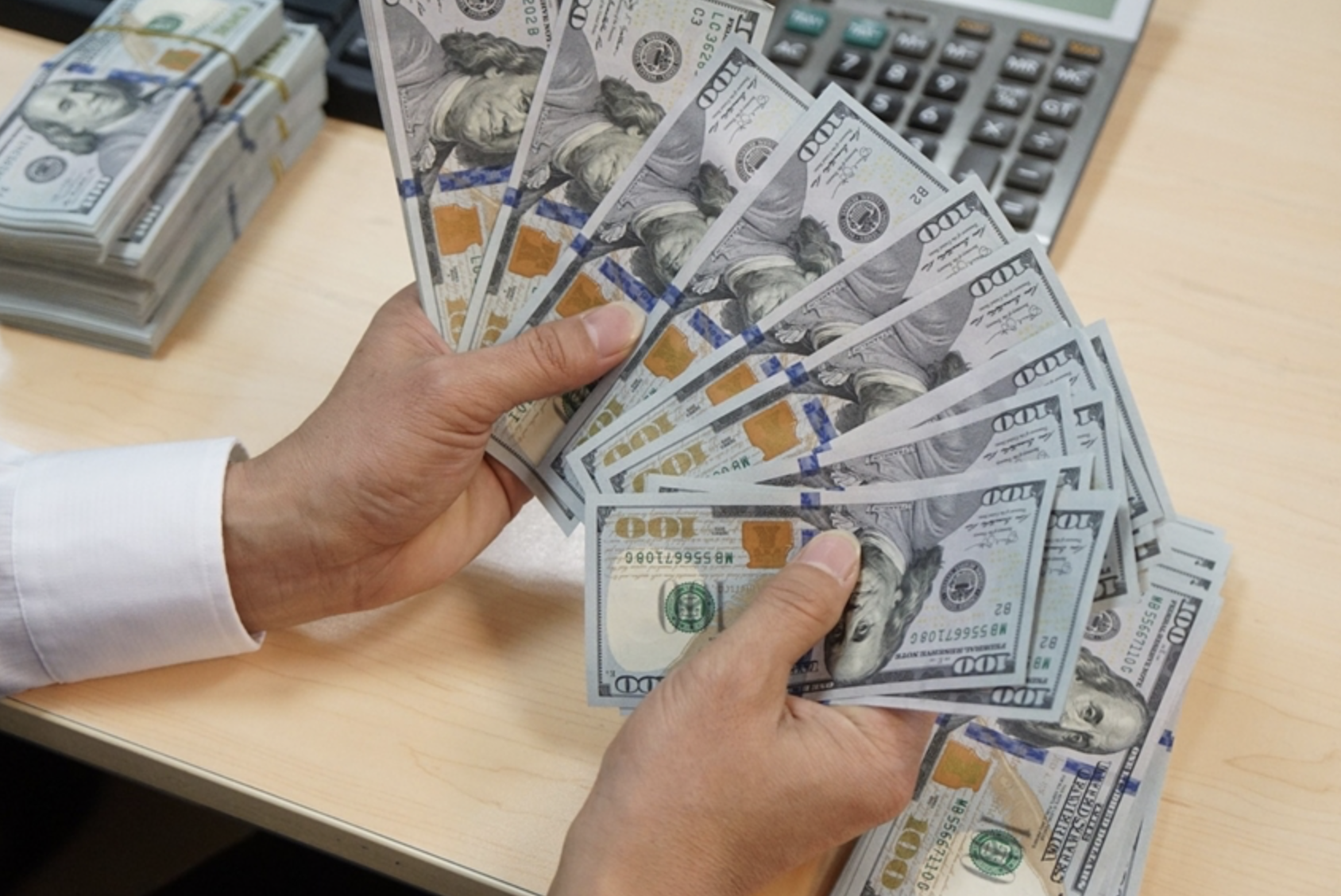 Tỷ giá USD hôm nay 3/9: Đồng bạc xanh phục hồi mạnh, DXY bật tăng, nhà đầu tư chờ dữ liệu việc làm Mỹ