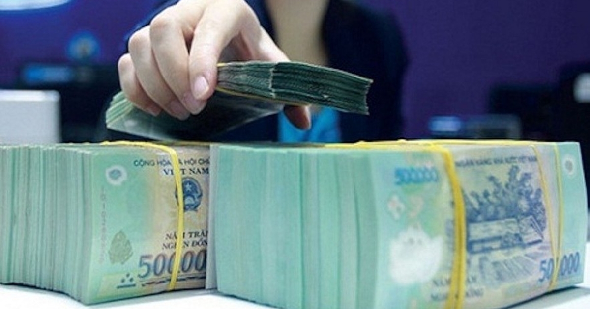 Dư nợ tín dụng toàn nền kinh tế vượt 17,46 triệu tỷ đồng: Lãi suất giảm, vốn chảy mạnh vào sản xuất kinh doanh