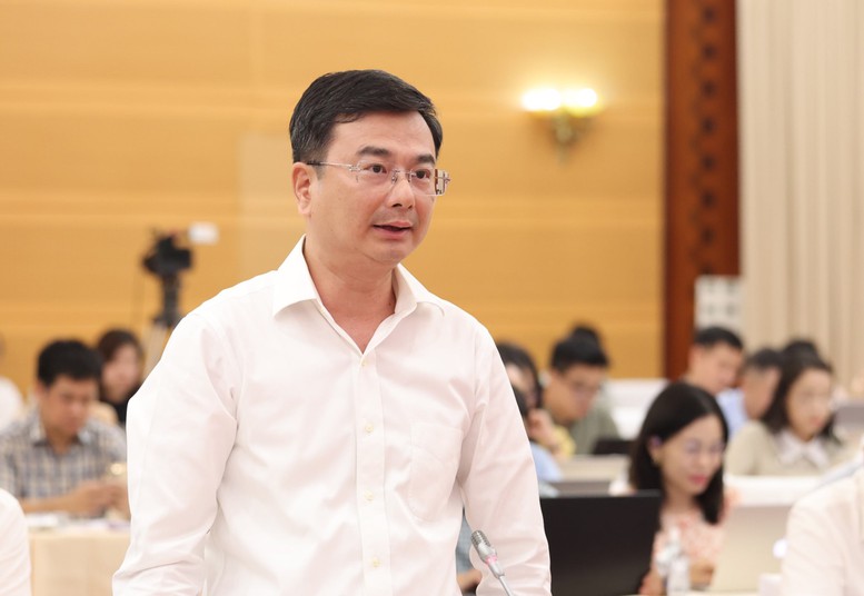 Hơn 1,8 triệu tỉ đồng đã được bơm ra nền kinh tế: Ngân hàng Nhà nước quyết liệt điều hành để đạt mục tiêu tăng trưởng 2025