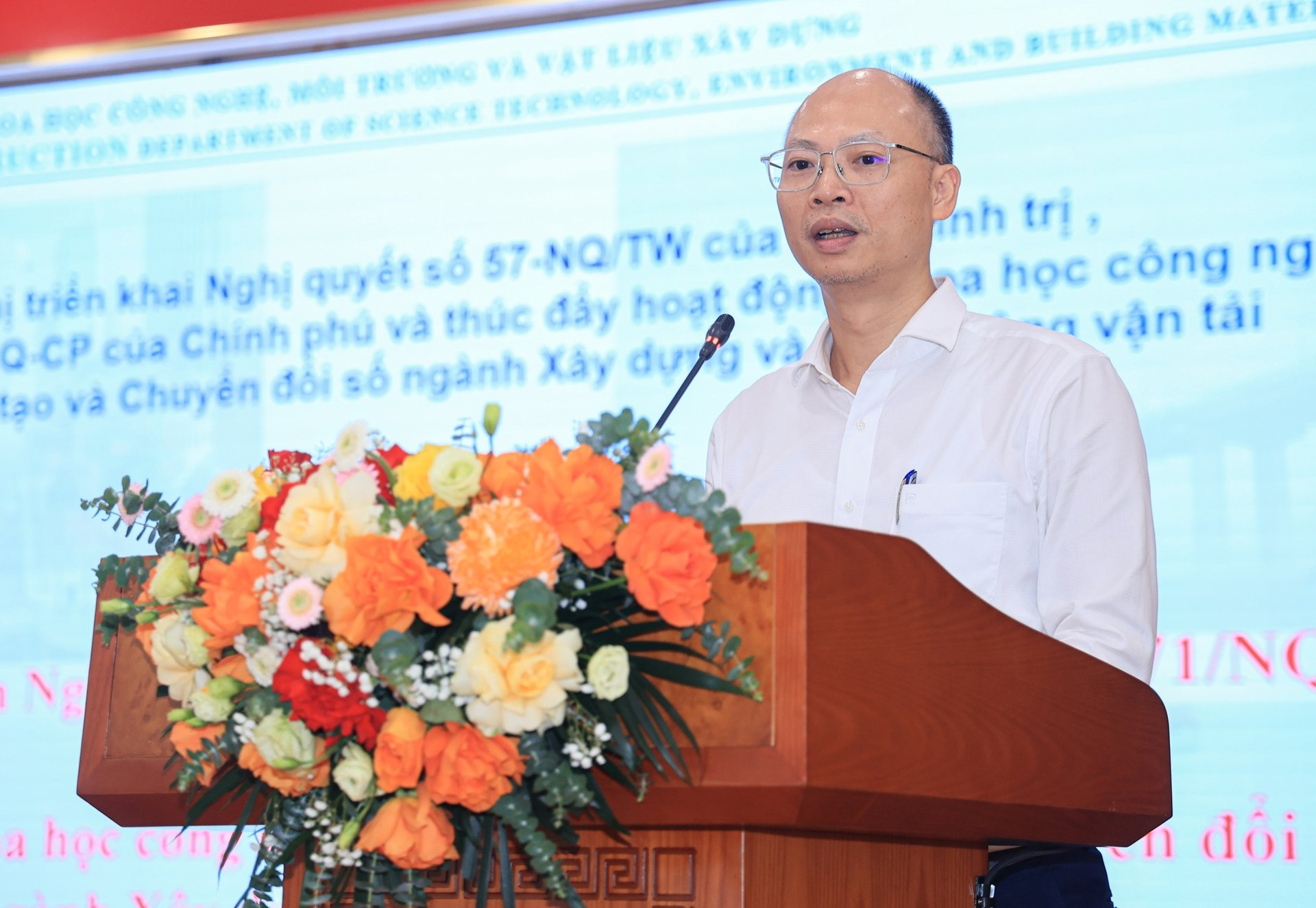 Bộ Xây dựng đầu tư xây dựng sàn giao dịch bất động sản theo mô hình hiện đại