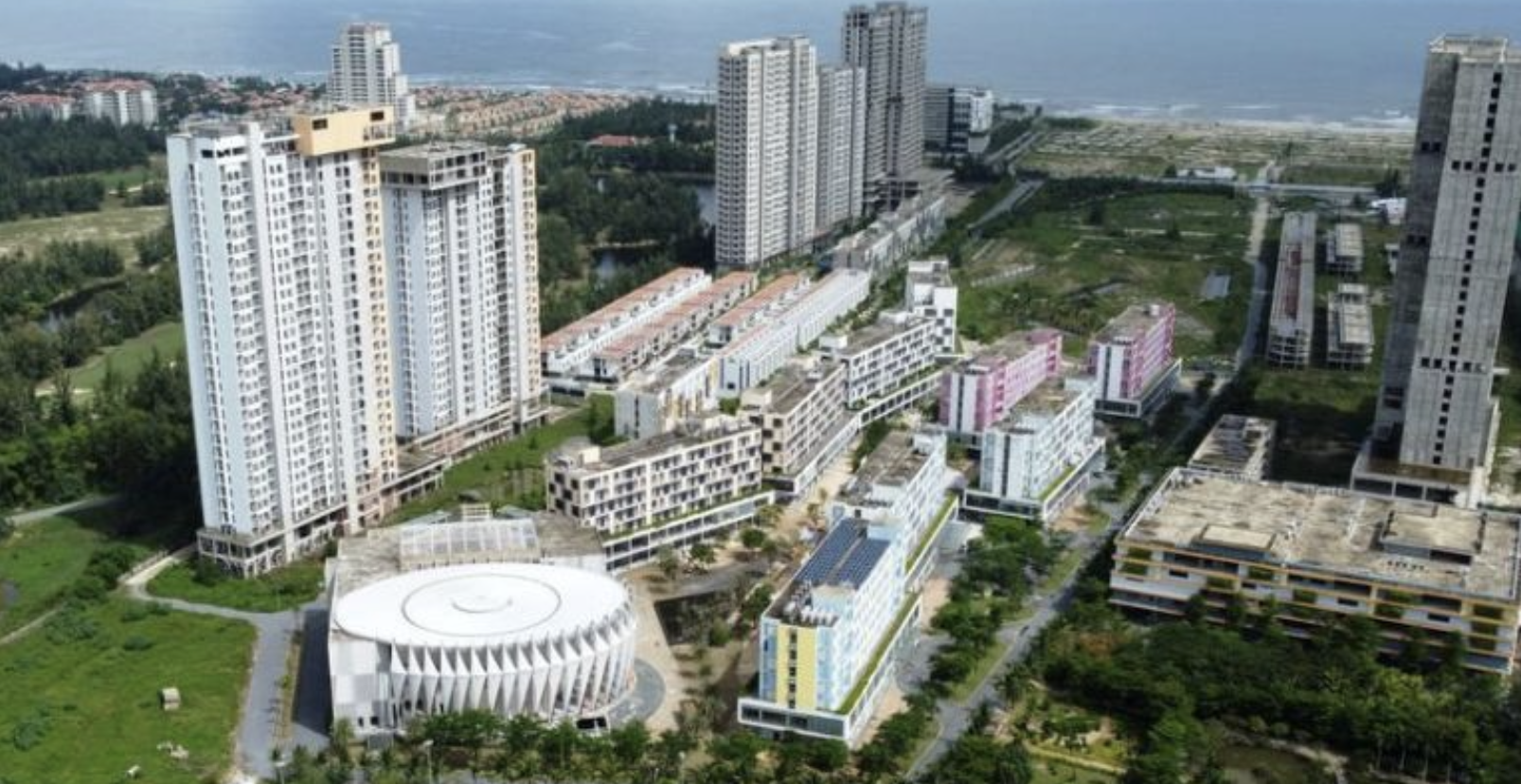 Đà Nẵng mời định giá đất tại dự án bất động sản nghỉ dưỡng từng "vang bóng một thời": Tiến triển mới cho Khu nghỉ dưỡng và nhà ở cao cấp The Empire Đà Nẵng mời định giá đất tại dự án bất động sản nghỉ dưỡng từng "vang bóng một thời": Tiến triển mới cho Khu nghỉ dưỡng và nhà ở cao cấp The Empire