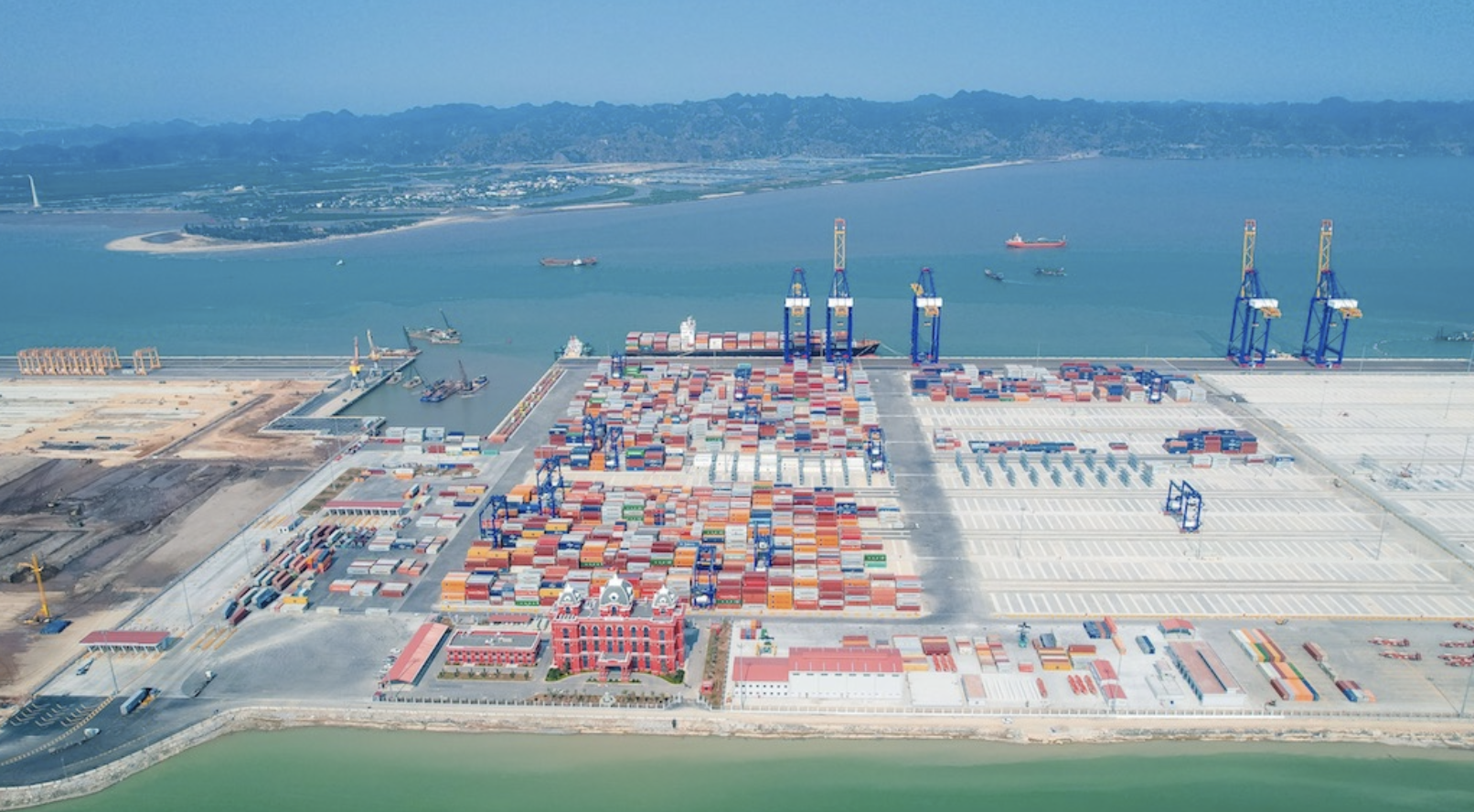 Hải Phòng quyết tâm gỡ nút thắt, hướng tới thành lập Khu thương mại tự do trong tháng 9/2025 sau hợp nhất với Hải Dương