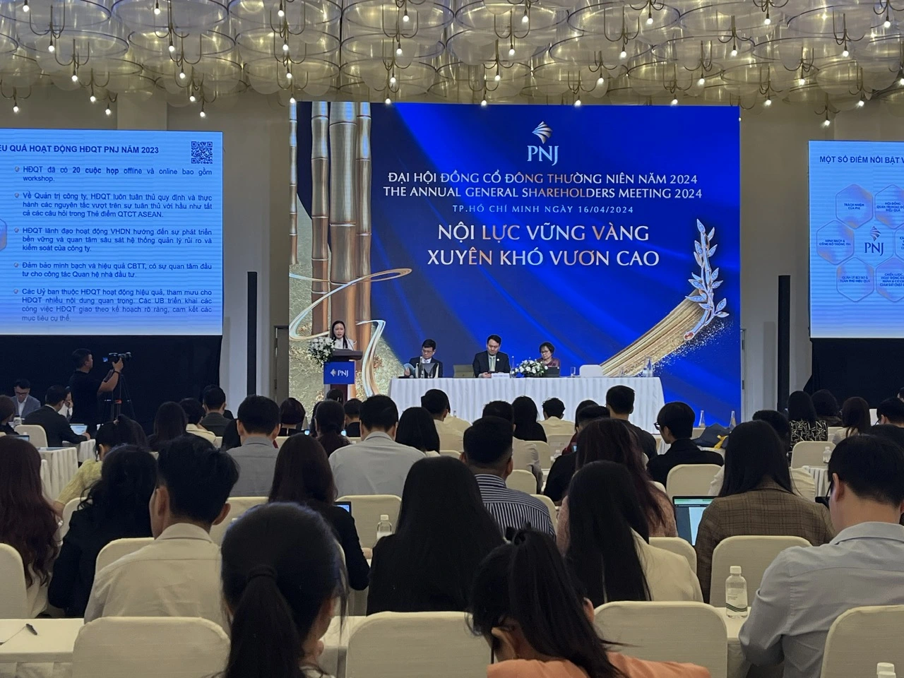 PNJ chốt quyền chia cổ tức tiền mặt còn lại năm 2024