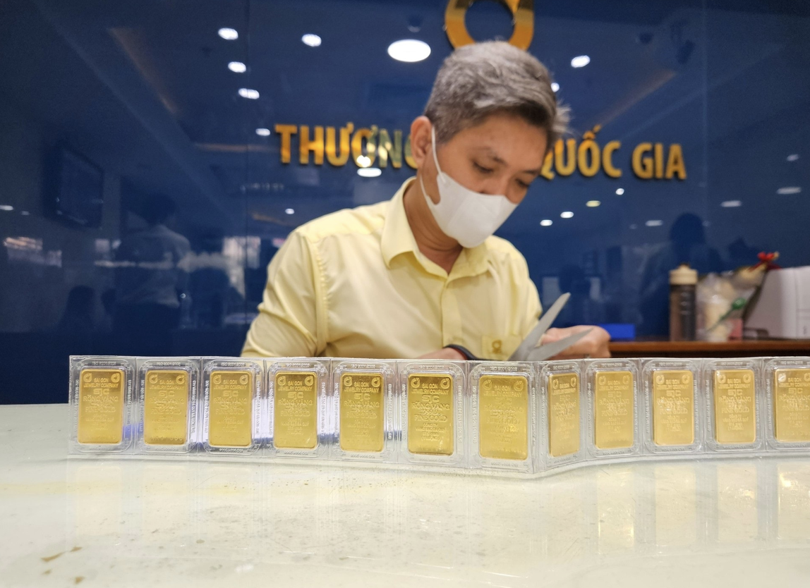 Giá vàng hôm nay 29/9: Miếng-nhẫn đồng loạt tăng, khoảng cách với vàng thế giới nới rộng Giá vàng hôm nay 29/9: Miếng-nhẫn đồng loạt tăng, khoảng cách với vàng thế giới nới rộng