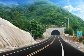 Đầu tư hơn 1.200 tỷ đồng mở rộng hầm đường bộ dài thứ 3 của Việt Nam Đầu tư hơn 1.200 tỷ đồng mở rộng hầm đường bộ dài thứ 3 của Việt Nam