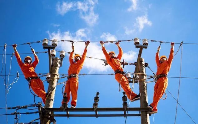 Xây dựng Nghị định quản lý tài chính cho các “ông lớn” Viettel, PVN, EVN, TKV, VNR, SCIC Xây dựng Nghị định quản lý tài chính cho các “ông lớn” Viettel, PVN, EVN, TKV, VNR, SCIC