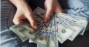 Tuần giao dịch 6–10/10: 14 doanh nghiệp chi cổ tức tiền mặt, Mía đường Sơn La trả kỷ lục 150% – Transimex và Đức Giang nối tiếp danh sách “hào phóng”