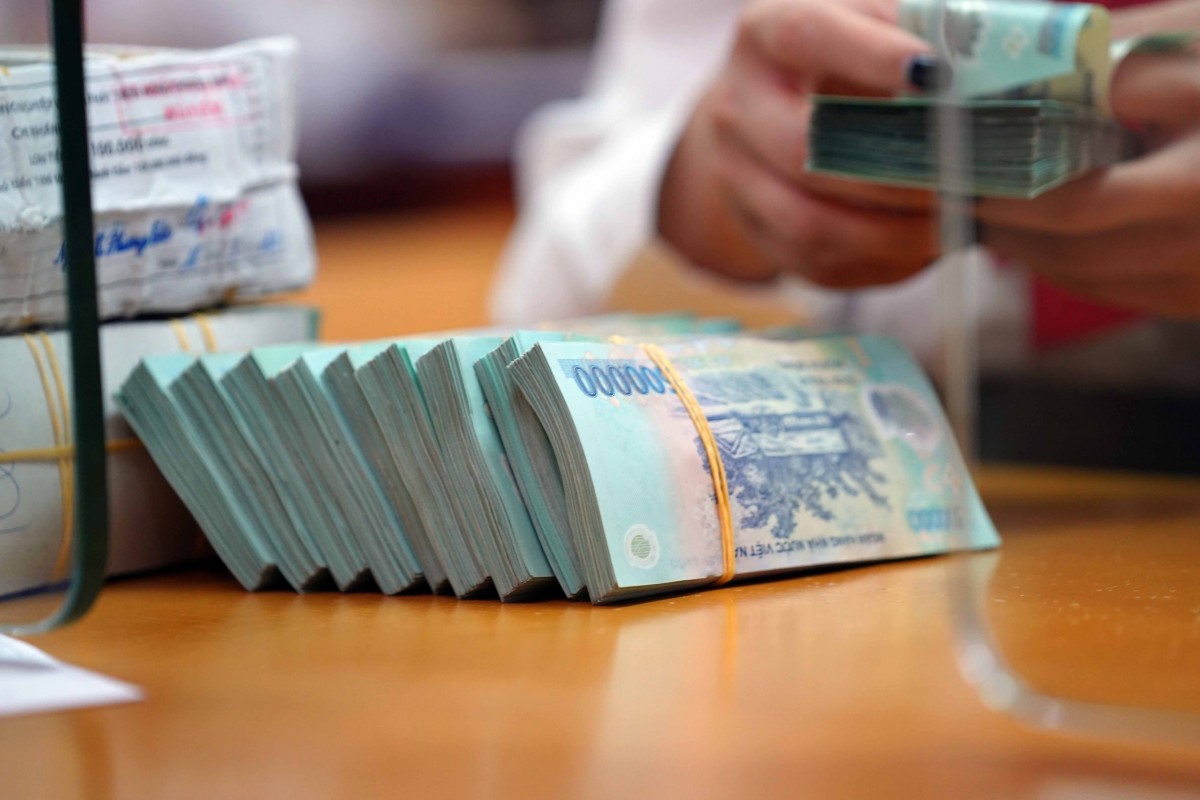 Tín dụng 2025 có thể vượt 16% nhờ “cú hích” từ bất động sản và đầu tư công