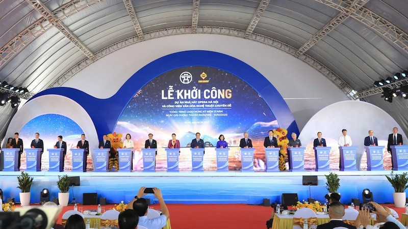 Hà Nội chính thức khởi công Nhà hát Opera và công viên nghệ thuật bên Hồ Tây – Dự án “nửa tỷ USD” đặt kỳ vọng mới cho Thủ đô Hà Nội chính thức khởi công Nhà hát Opera và công viên nghệ thuật bên Hồ Tây – Dự án “nửa tỷ USD” đặt kỳ vọng mới cho Thủ đô