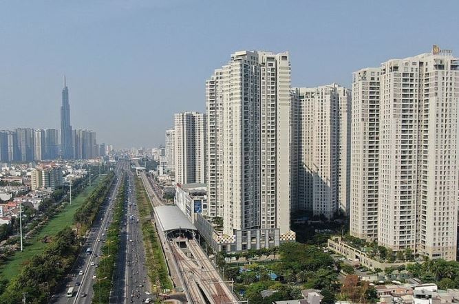 Đề xuất siết tín dụng bất động sản: Dòng vốn ách tắc, thị trường “đóng băng”