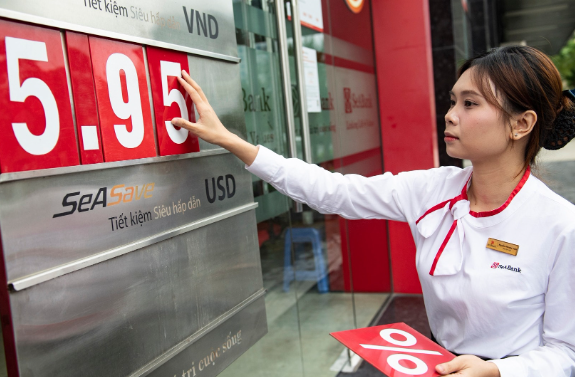 Lãi suất ngân hàng 16.10: Nhiều ngân hàng đồng loạt tăng từ 0,25 – 0,30 điểm phần trăm