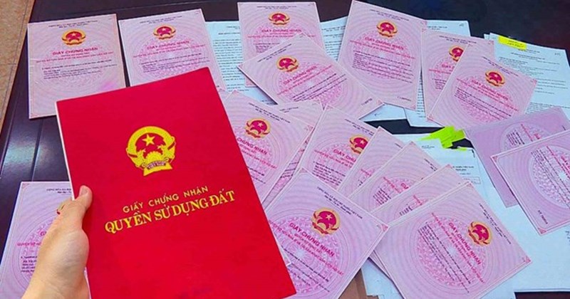 Chậm sang tên sổ đỏ sau khi mua bán, người dân có thể bị phạt tới 25 triệu đồng