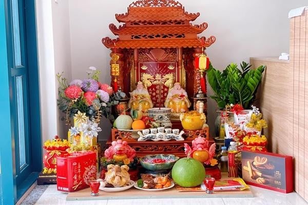 Bố trí bàn thờ Thần Tài đúng hướng: Bí quyết chiêu tài, giữ lộc và tránh đại kỵ