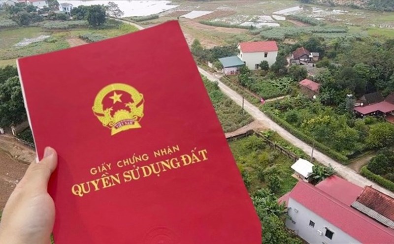 Đất do cha mẹ tặng cho nhưng chưa sang tên – Cẩn trọng để không “mất trắng” quyền sử dụng Đất do cha mẹ tặng cho nhưng chưa sang tên – Cẩn trọng để không “mất trắng” quyền sử dụng