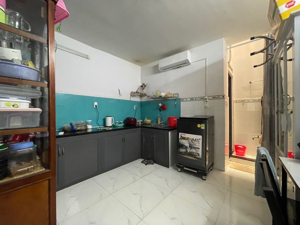 Bán gấp nhà Nguyễn Tư Giản, Gò Vấp, 50m2, lô góc, 3pn, 2 tầng, NHỈNH 2 TỶ