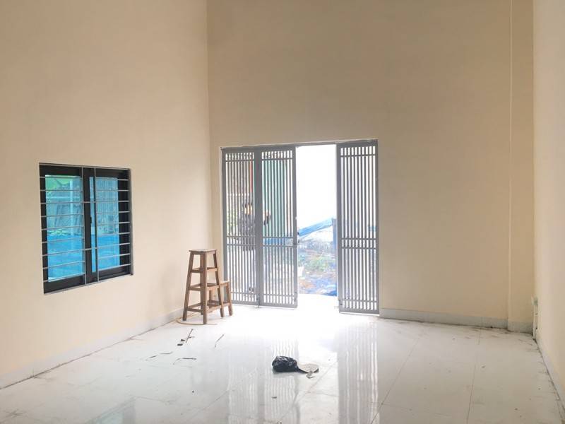 Bán đất tặng nhà C4 mới xây đường Ngọc trục, Nam từ liêm, 96m2, 2.8 tỷ
