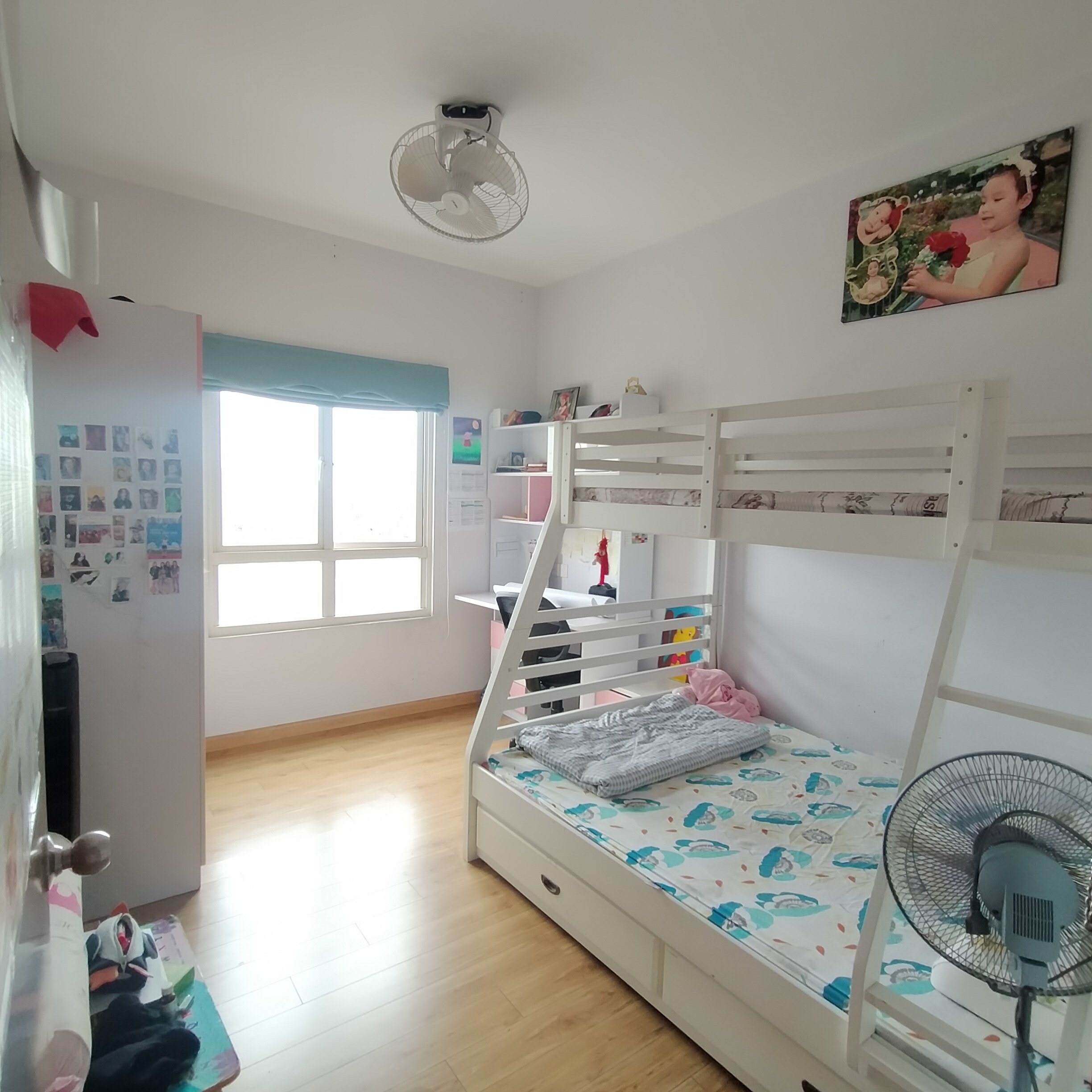 Bán nhanh căn Seasons Avenue toà S4 tầng 22, 3PN full đồ, có slot oto