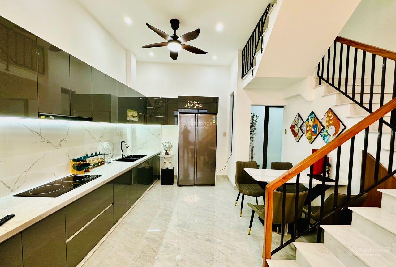 Bán nhà phố trung tâm thành phố Đà Nẵng