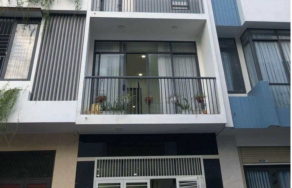 Bán nhà mặt phố phường Phước Long 2, Nha Trang, Khánh Hòa