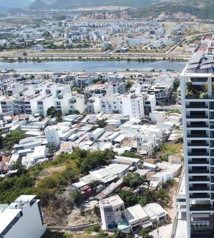 Cho thuê văn phòng VCN Tower thuộc KĐT VCN Phước Hải, Nha Trang