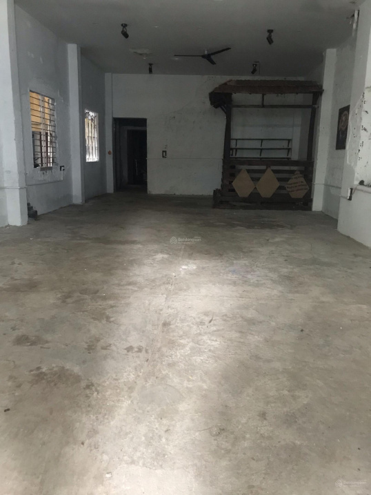 Cho thuê nhà mặt tiền đường Hoàng Hoa Thám diện tích 120m2