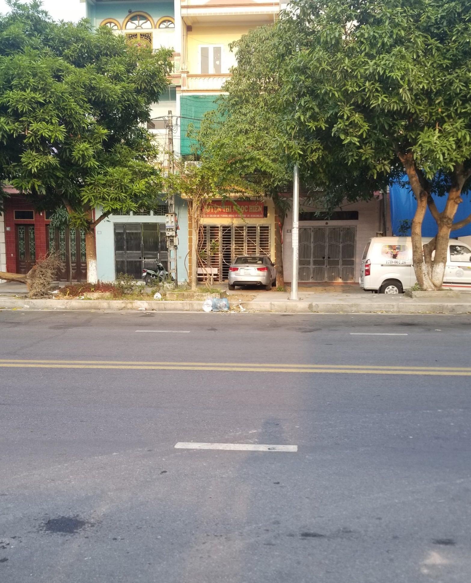 Chuyển lên Hà Nội cần bán nhà mặt phố phường Quang Trung, Thái Bình