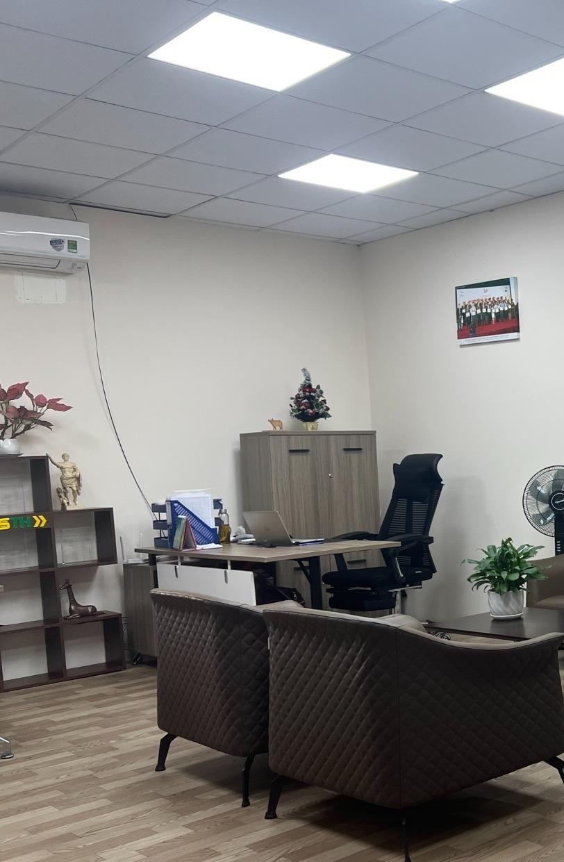 Cho thuê văn phòng toàn bộ tầng 2 ở Cầu Giấy, Hà Nội 