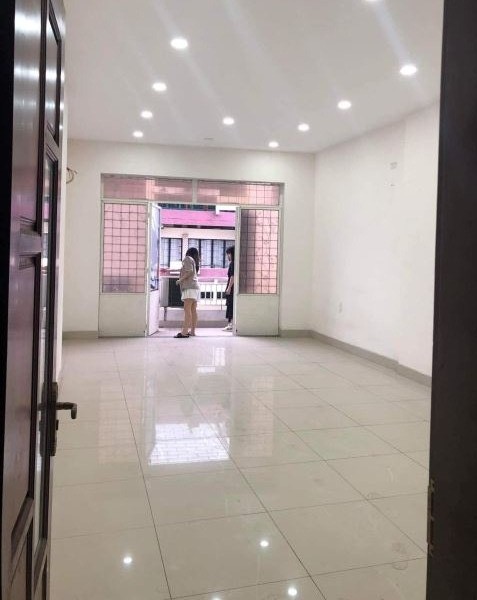 Cho thuê văn phòng mặt tiền Nguyễn Thái Học, Đà Nẵng